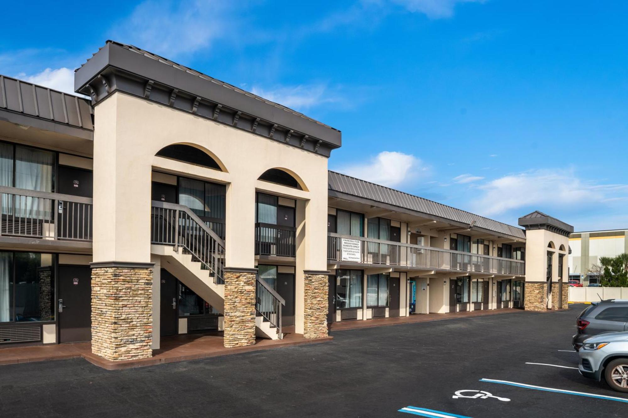 Americas Best Value Inn Orlando, Fl Williamsburg Exterior photo
